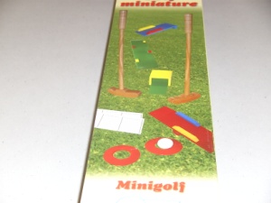 B053.jpg - mini golf