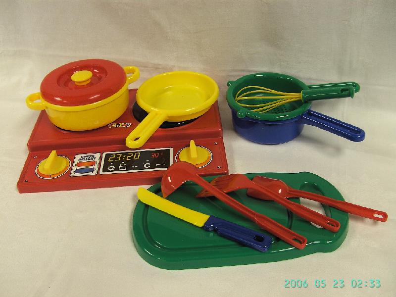 F037.jpg - keukenset met kookplaat