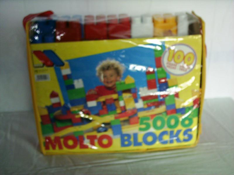 M001.jpg - Grote plastic bouwstenen