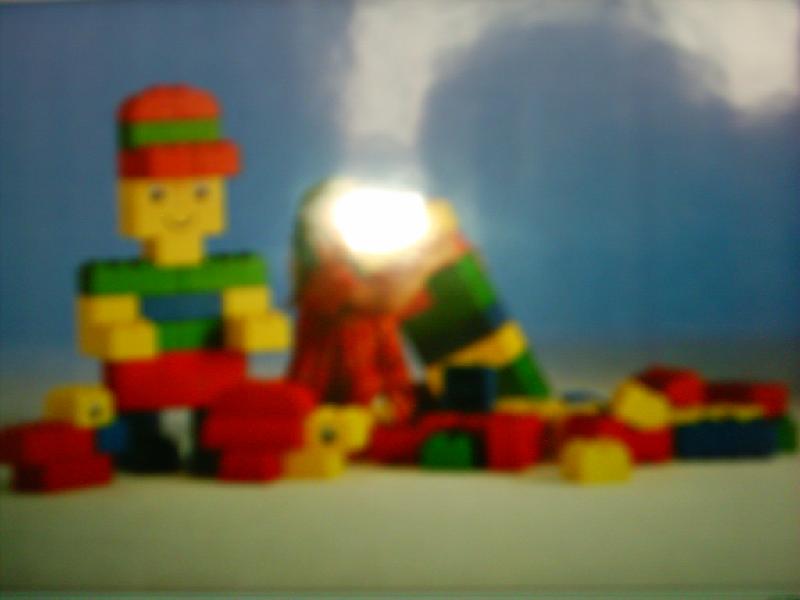 M011.jpg - reuzen lego 84 stuks