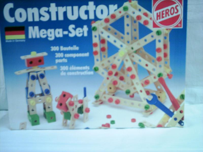 M023.jpg - Constructor