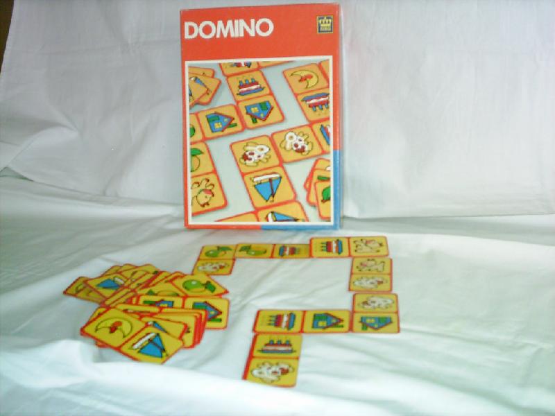 S032.jpg - Domino (karton)